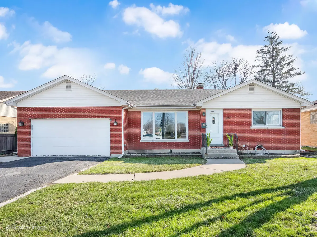 392 E Saint Charles Road, Elmhurst, IL 60126 - #1