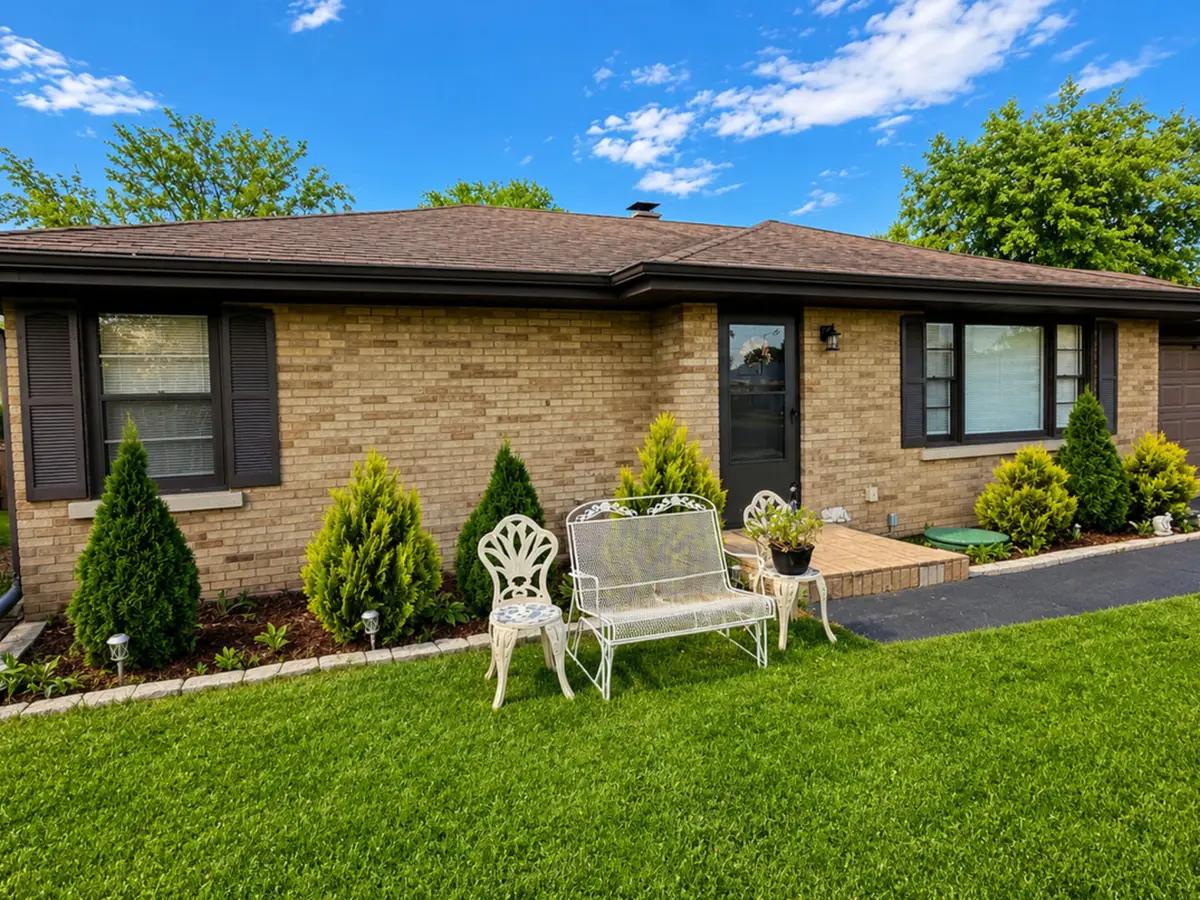 900 Westminster Road, Joliet, IL 60435 - #1
