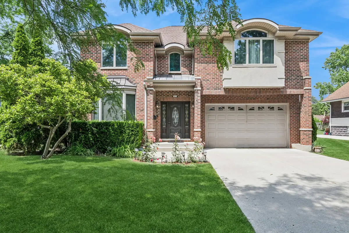 822 E Prairie Avenue, Des Plaines, IL 60016 - #1