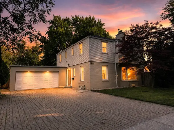 4635 W Peterson Avenue, Chicago, IL 60646