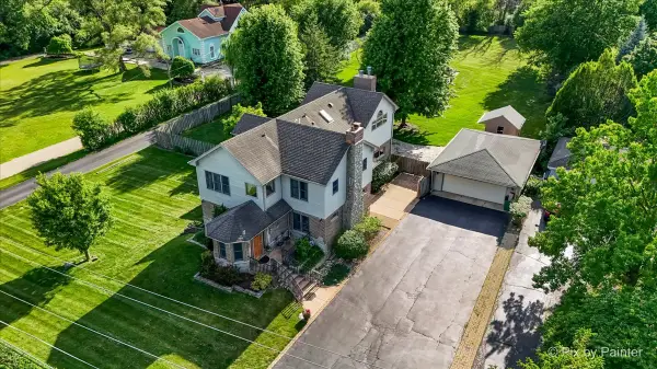 4N260 Walter Road, Addison, IL 60101