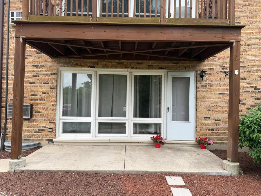 2200 Arbor Circle #1, Downers Grove, IL 60515 - #2