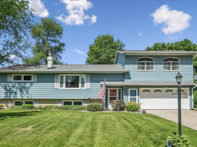 8526 54th Street, Coal Valley, IL 61240 - #1