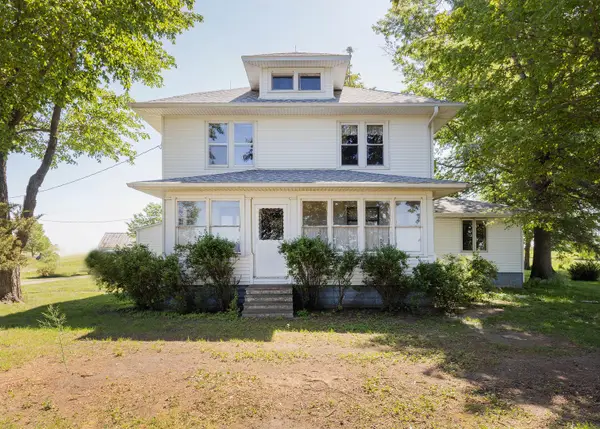 29058 E 2700 Street, Prophetstown, IL 61277