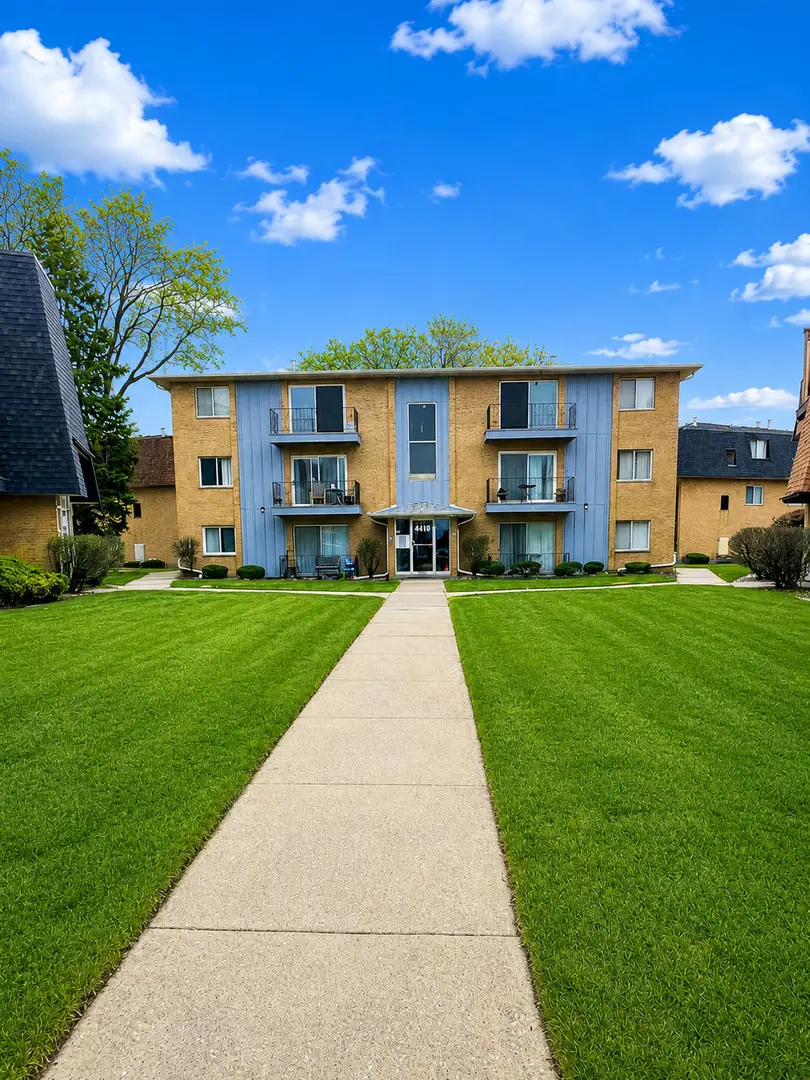 4819 W 109th Street #302, Oak Lawn, IL 60453 - #1