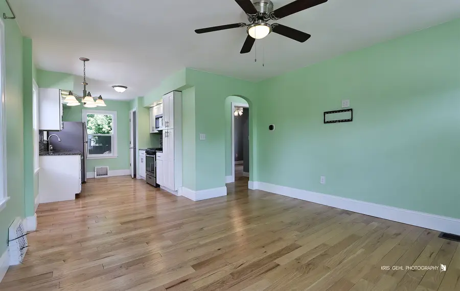 615 Park Street, Woodstock, IL 60098 - #2