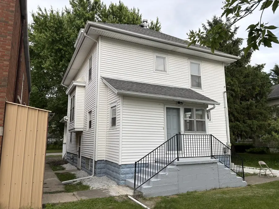 130 S 5'th Street Street, Sheldon, IL 60966 - #2