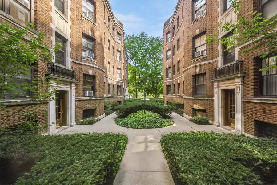 2326 N Lincoln Park We #2B, Chicago, IL 60614 - #3