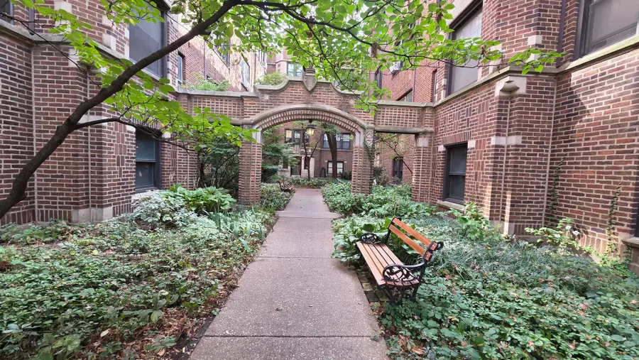 5457 S Ingleside Avenue #1E, Chicago, IL 60615 - #2