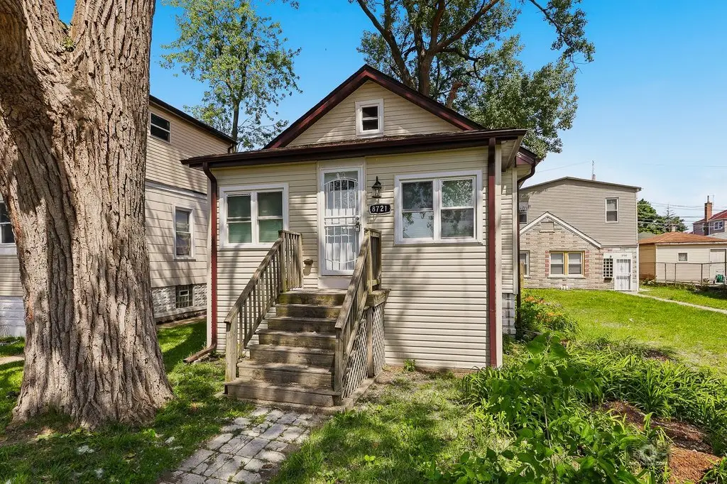 8721 S Constance Avenue, Chicago, IL 60617 - #1