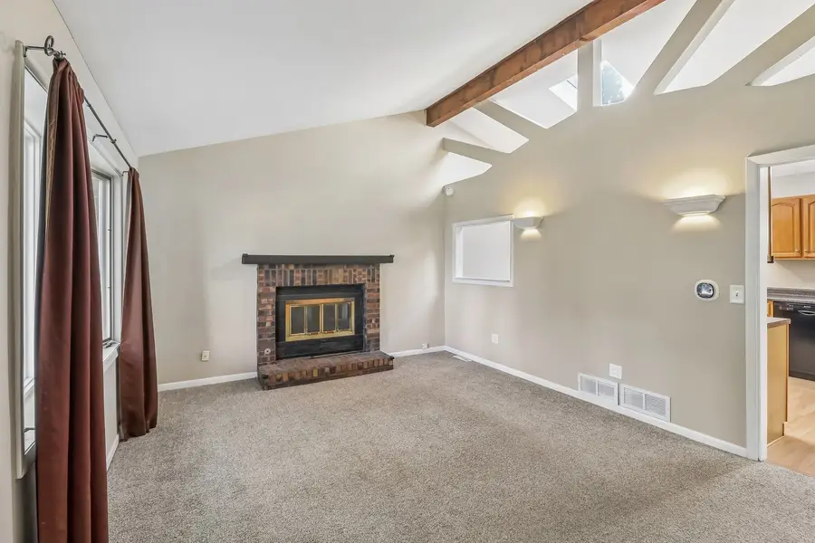1913 Burr Oak Lane, Lindenhurst, IL 60046 - #3