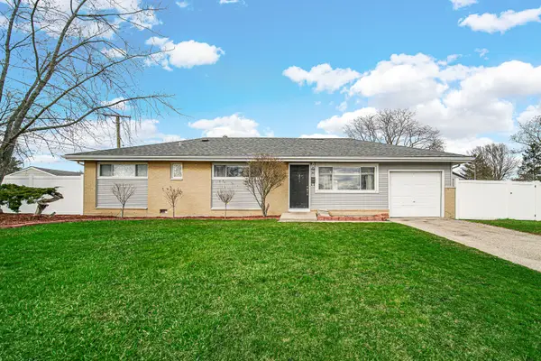 310 Maricopa Lane, Hoffman Estates, IL 60169