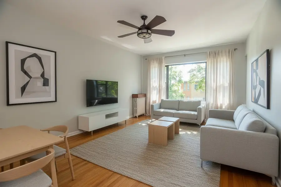 6829 N Greenview Avenue #2, Chicago, IL 60626 - #2