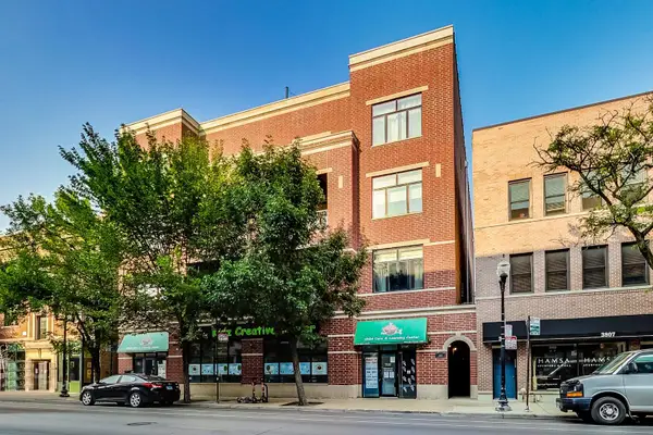 3811 N Lincoln Avenue #2B, Chicago, IL 60613