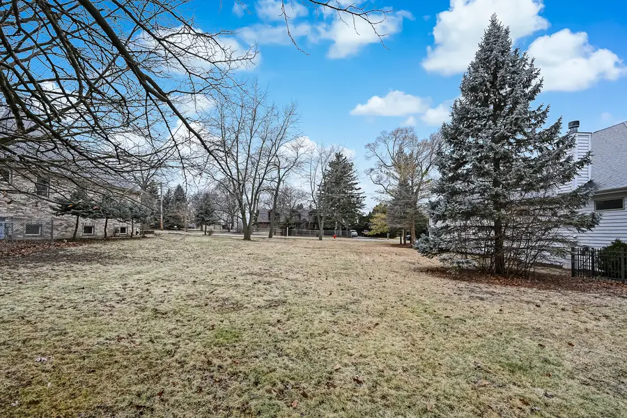 1351 S Ridge Road, Willowbrook, IL 60527 - #3