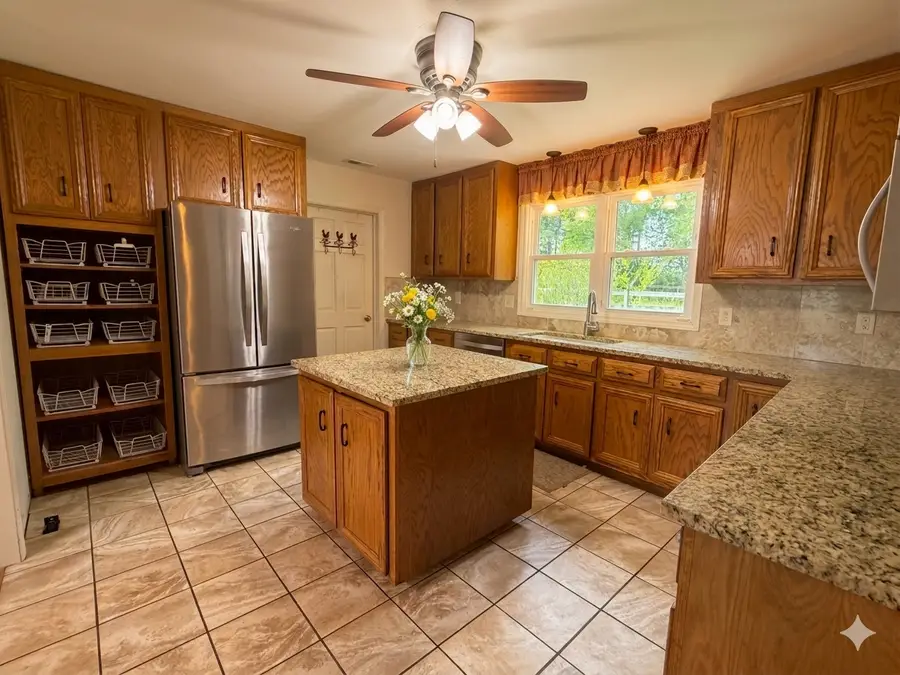 14914 W South Street Road, Woodstock, IL 60098 - #3