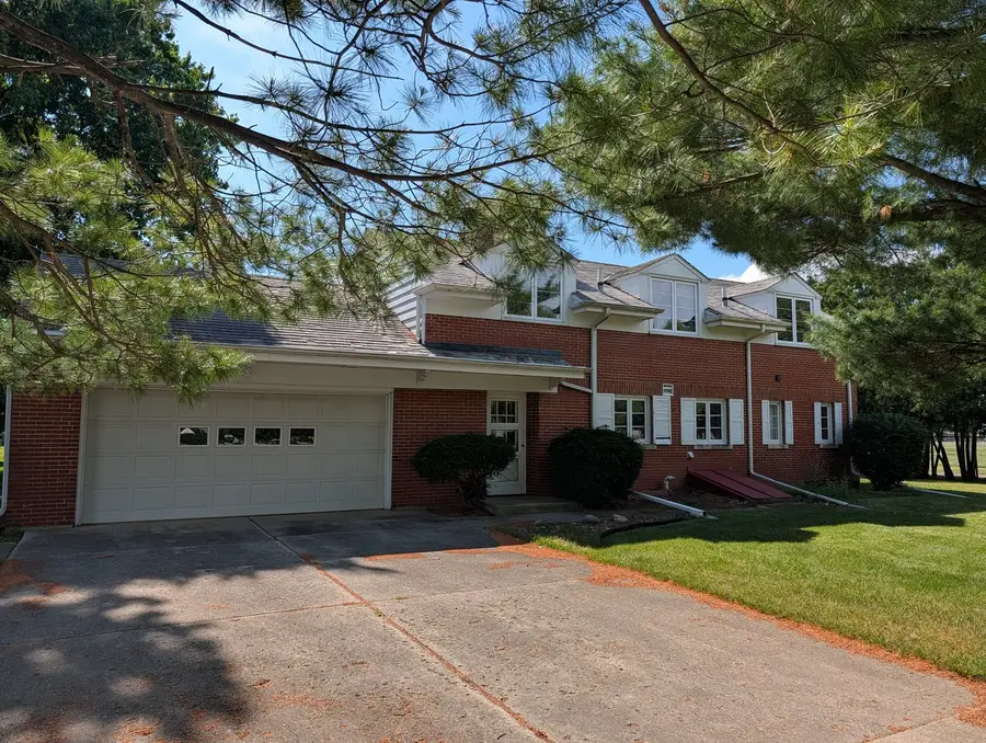 1225 Tilton Park Drive, Rochelle, IL 61068 - #3