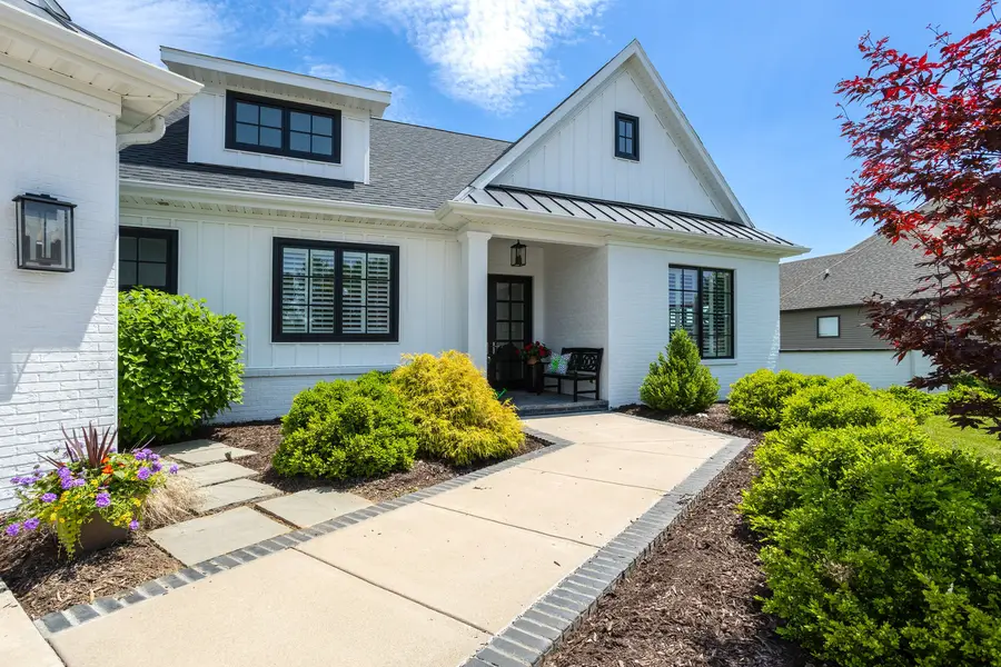 5235 Pigeon Creek Trail, Bettendorf, IA 52722 - #3