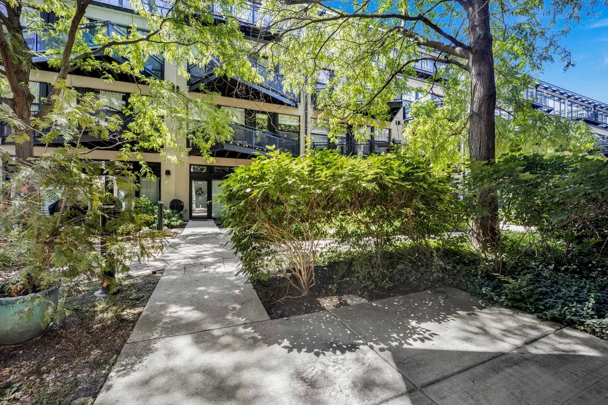 1111 W 14th Place #111, Chicago, IL 60608 - #1