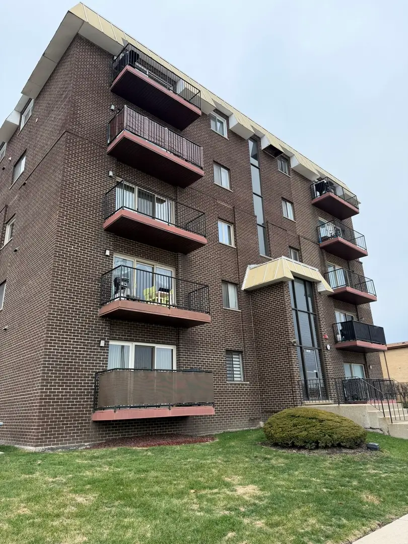 10424 Central Avenue #3NE, Oak Lawn, IL 60453 - #1
