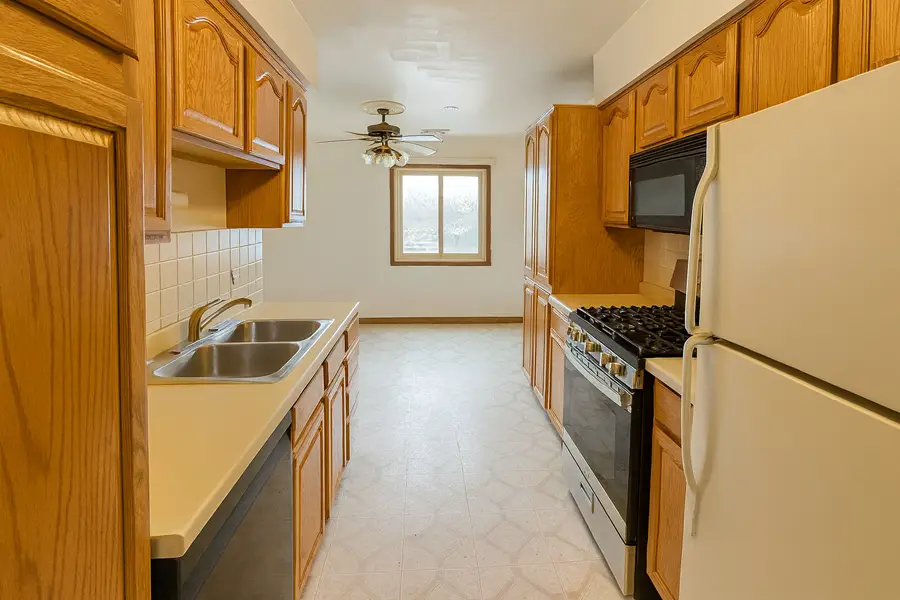 10424 Central Avenue #3NE, Oak Lawn, IL 60453 - #2