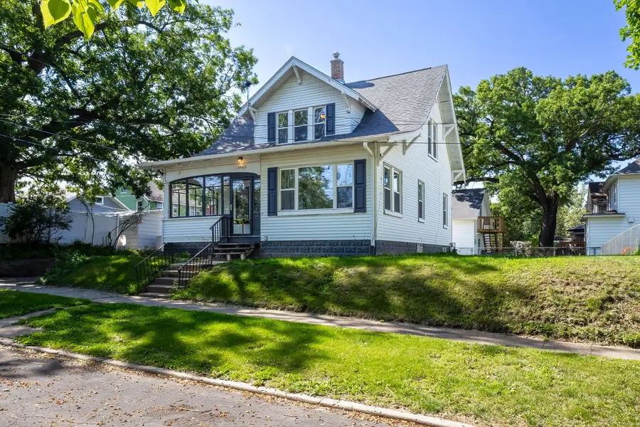 2416 17th Avenue, Rock Island, IL 61201 - #3