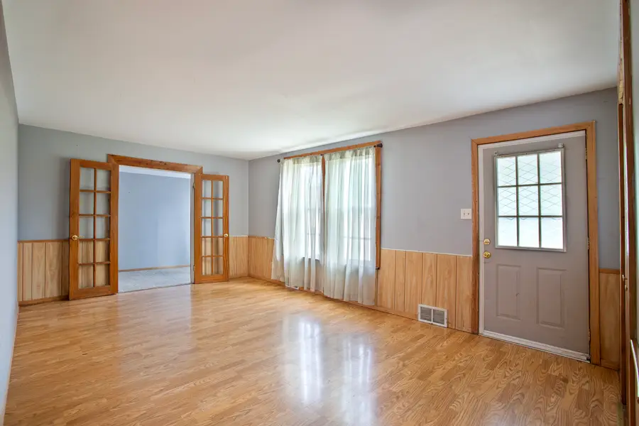 26094 W Ingleside Avenue, Ingleside, IL 60041 - #3