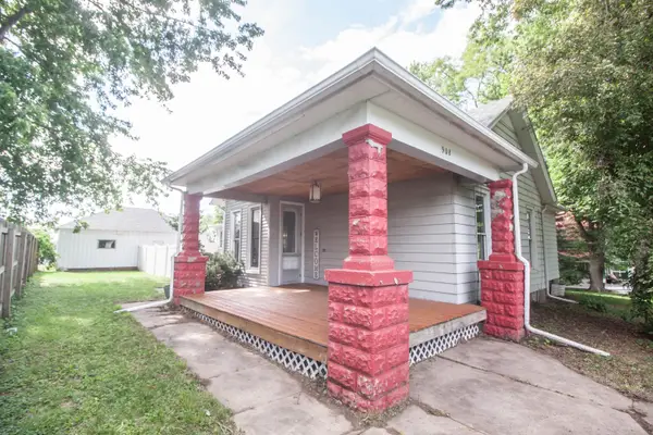 908 4th Street, Orion, IL 61273