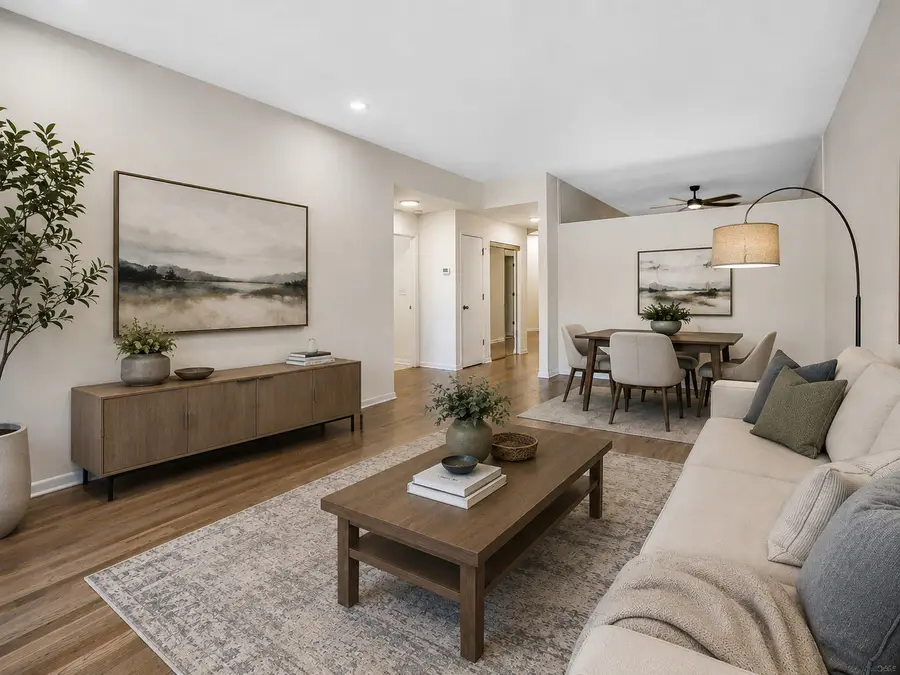 1962 W Lawrence Avenue #303, Chicago, IL 60640 - #2