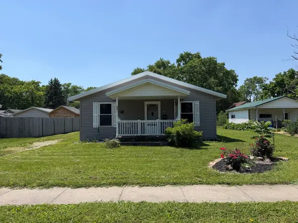 521 N Mcclellan Street, Sullivan, IL 61951