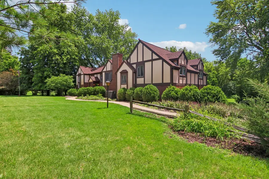 14N755 Covered Bridge Road, Dundee, IL 60118 - #2