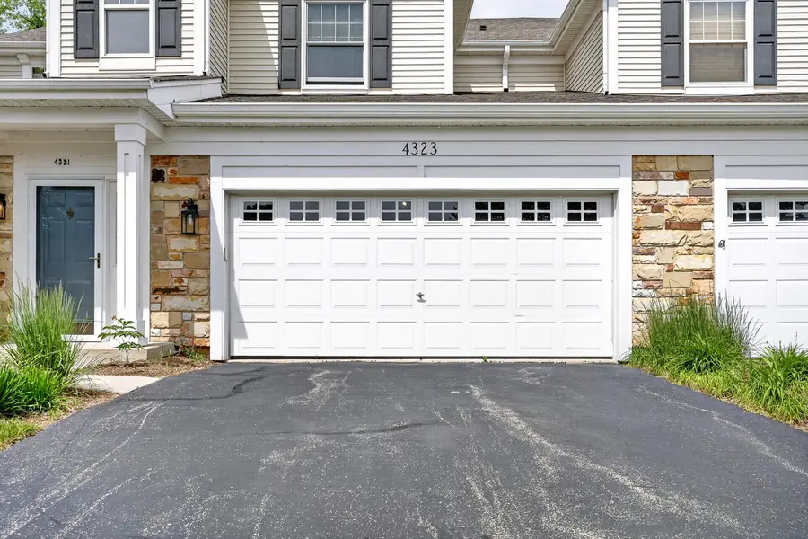 4323 Blue Iris Court #4323, Island Lake, IL 60042 - #2