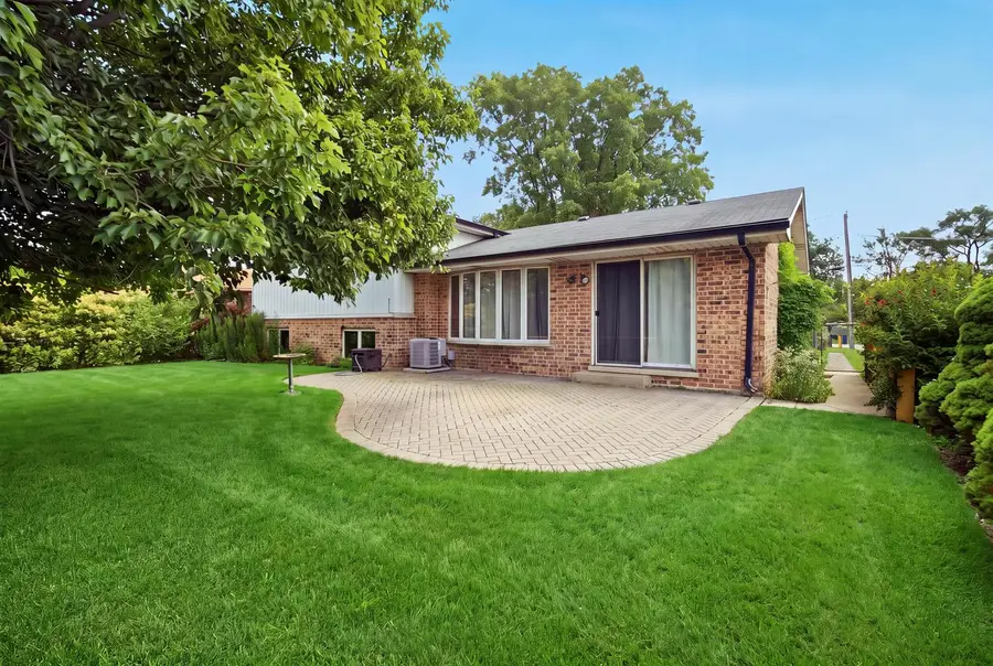2238 Elmira Avenue, Des Plaines, IL 60018 - #3