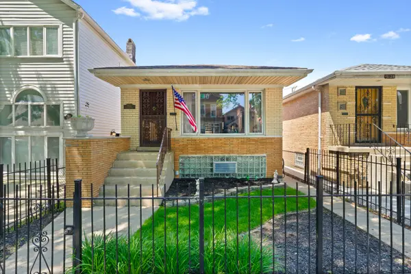 3132 S Normal Avenue, Chicago, IL 60616
