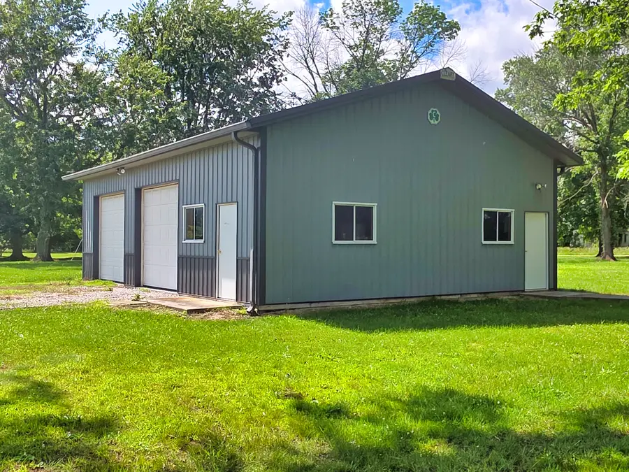 220 Oak Street, Noble, IL 62868 - #3