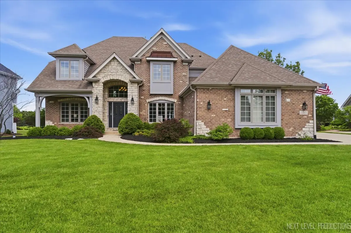 2460 Bird Lane, Batavia, IL 60510 - #1