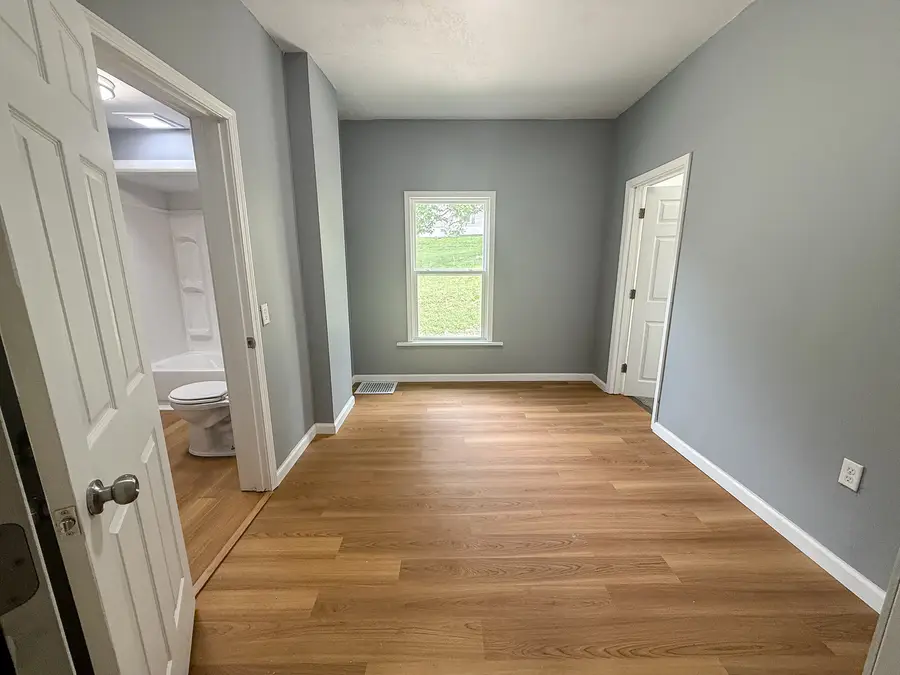 941 Sylvan Avenue, Davenport, IA 52803 - #3
