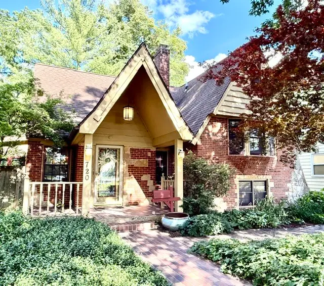 720 S New Street, Champaign, IL 61820 - #1