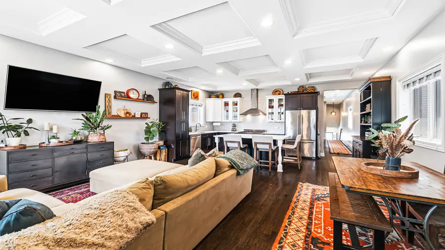 4147 S Wallace Street, Chicago, IL 60609 - #3
