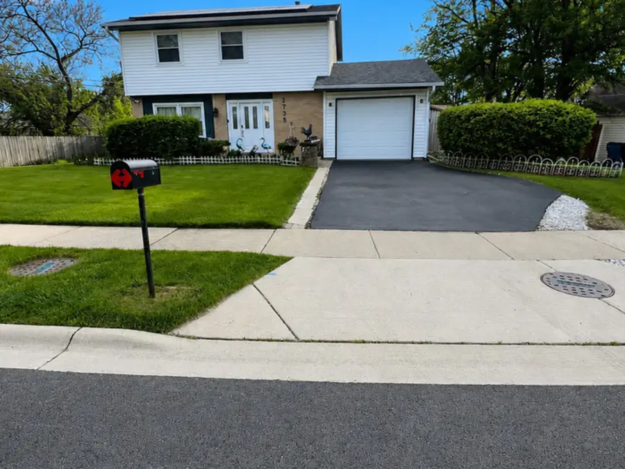 1738 Newport Street, Glendale Heights, IL 60139 - #2