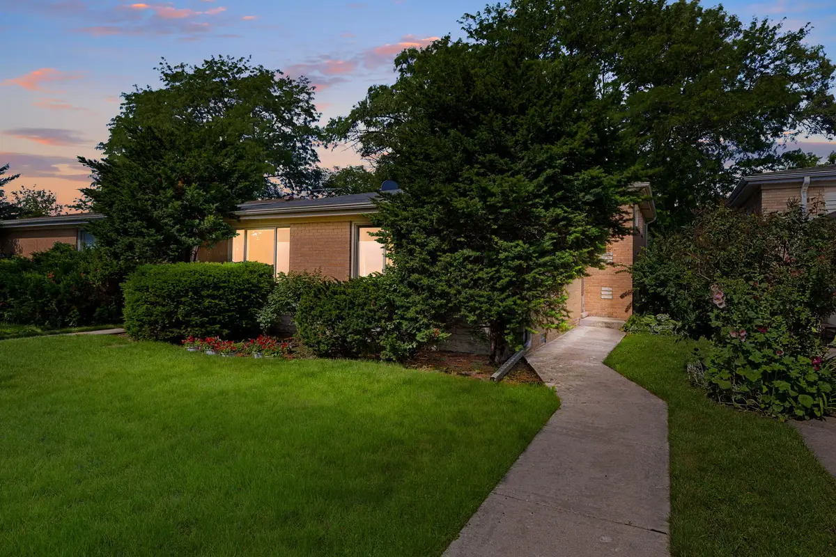 9306 Lavergne Avenue, Skokie, IL 60077 - #1