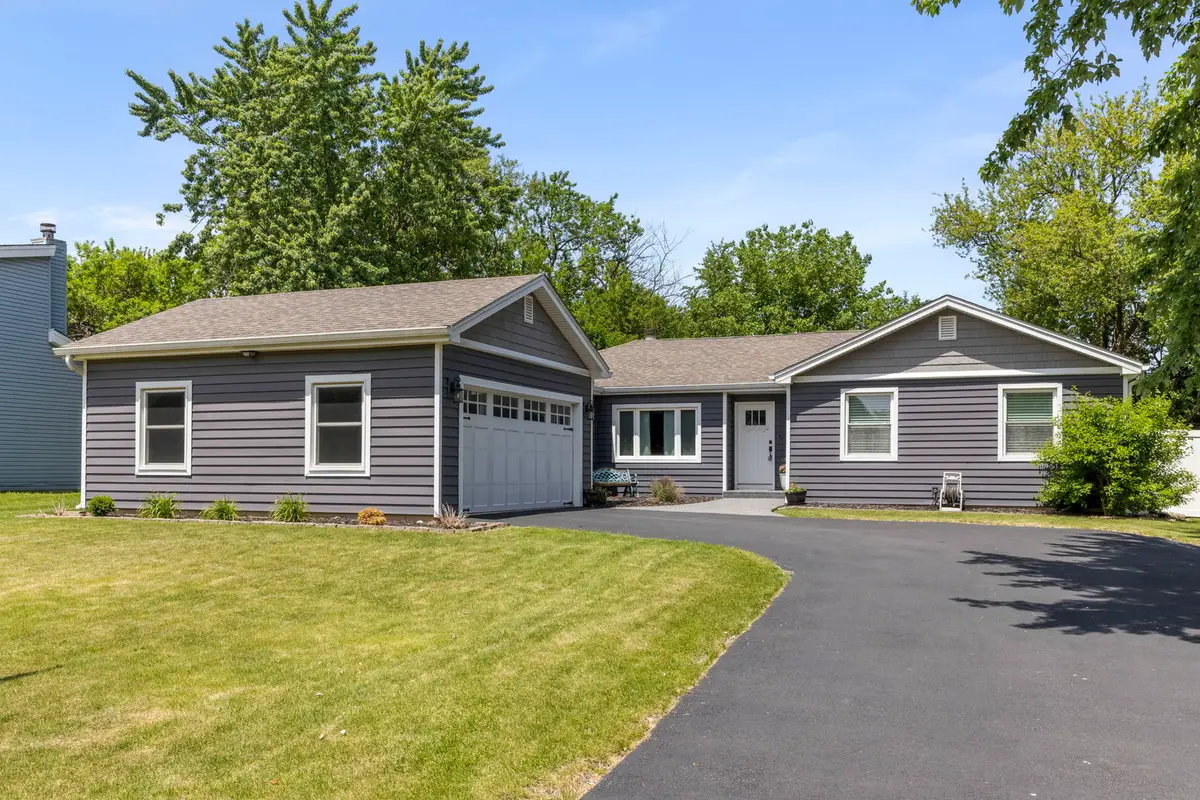 30W676 Woodewind Drive, Naperville, IL 60563 - #1