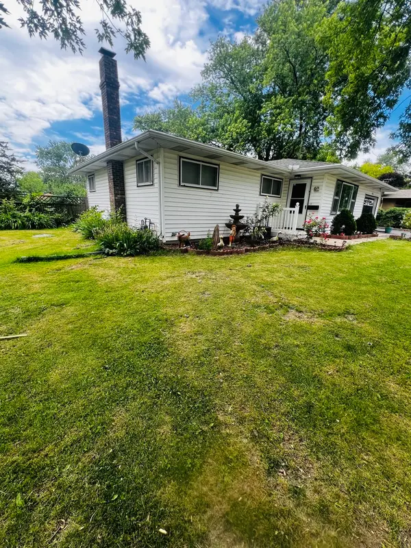 3858 E Lakeview Drive, Kankakee, IL 60901