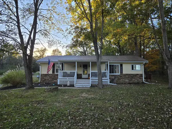 16737 N County Farm Lane, Mt Vernon, IL 62864