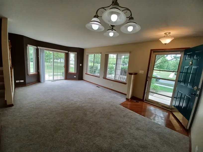 661 Lincoln Station Drive, Oswego, IL 60543 - #2