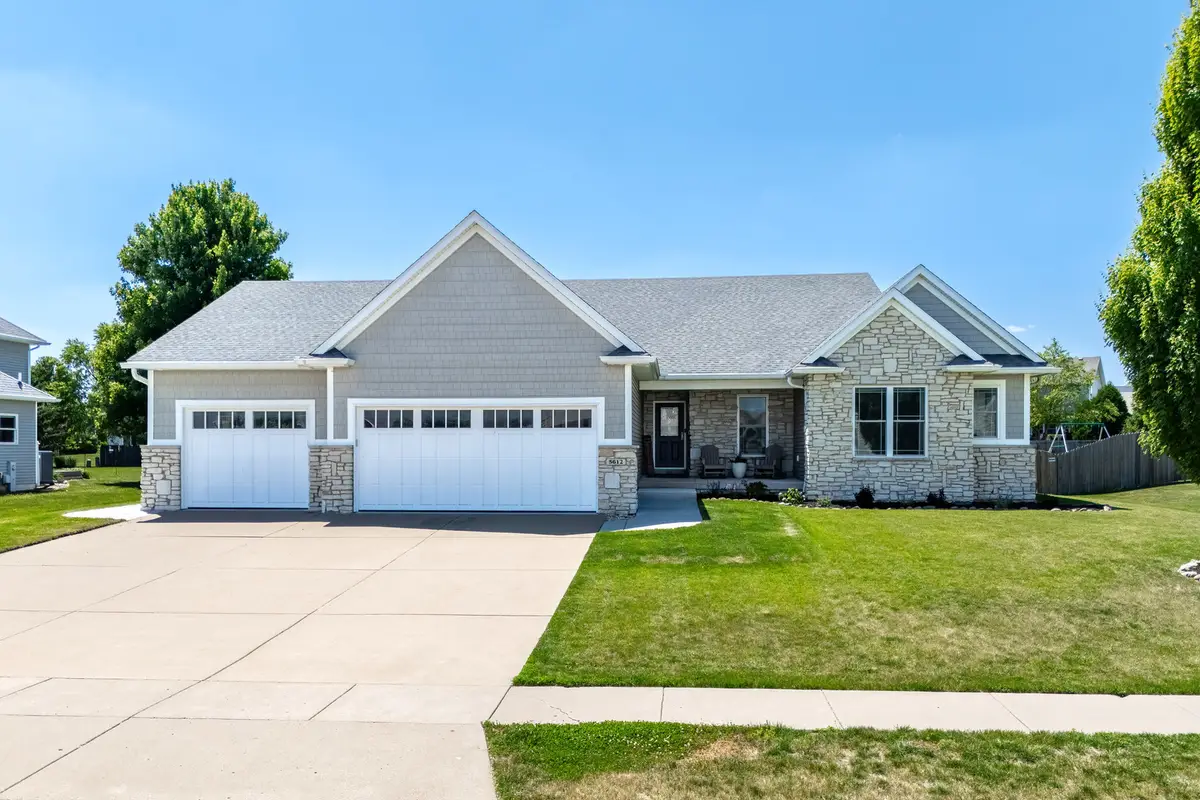 5612 Judge Road, Bettendorf, IA 52722 - #1