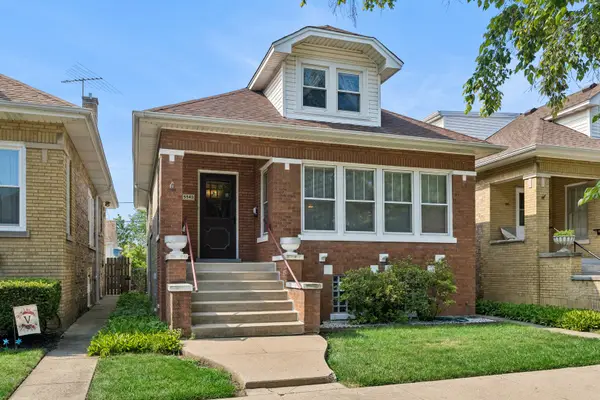 5543 W Berenice Avenue, Chicago, IL 60641
