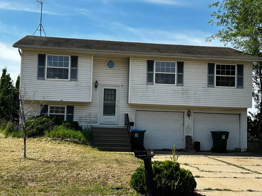 1207 W 23rd Street, Rock Falls, IL 61071 - #2