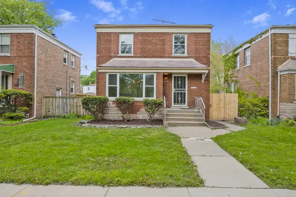 8848 S Jeffery Boulevard, Chicago, IL 60617