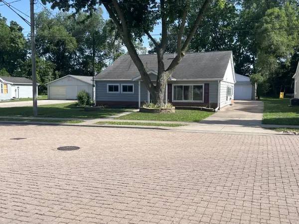 113 4th Street, Carbon Cliff, IL 61239